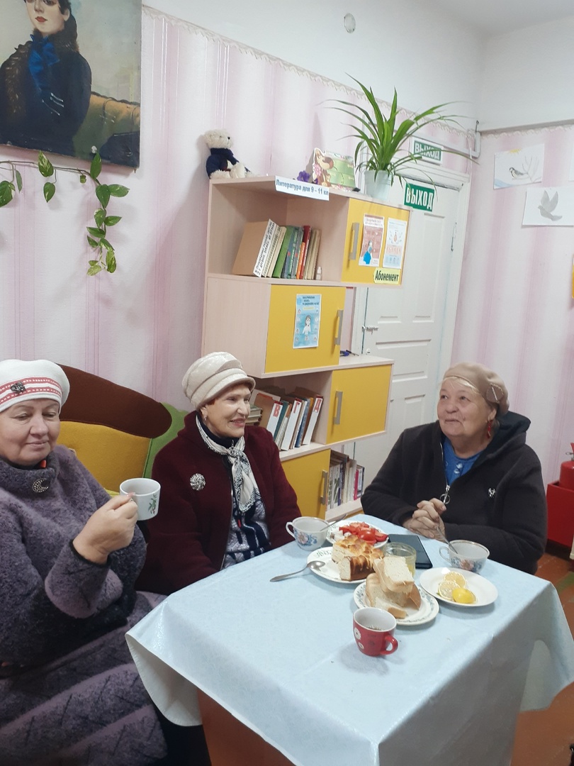 В снежном царстве, морозном государстве